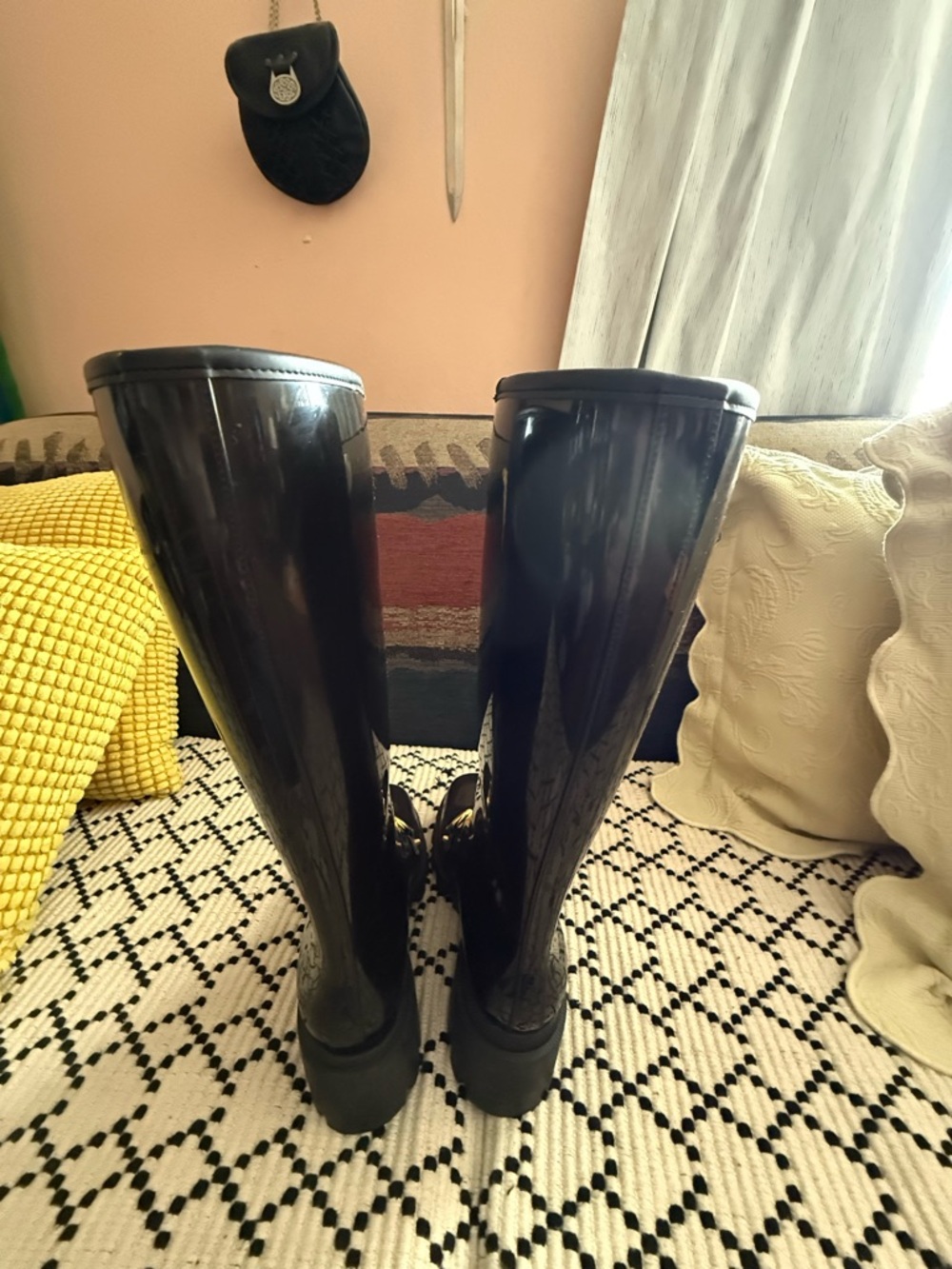 Gucci Black Glossy Tall Rain Boots with Gold Horsebit - Picture 4 of 9